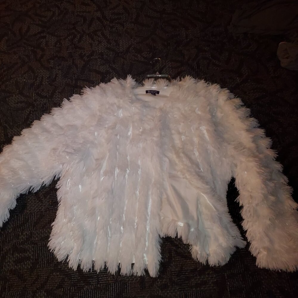 Romans Plus Size White Fuzzy Jacket
